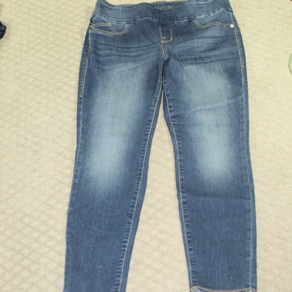 Rock & Republic Fever Denim Rx Fever Pull On Jeans Mid Rise Legging WM Size 16 - Picture 1 of 6